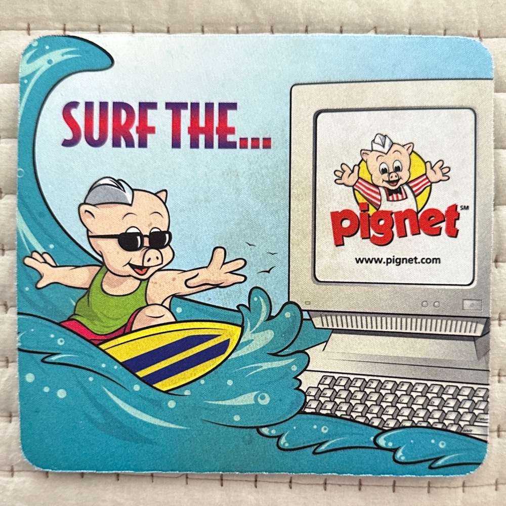 Vintage Piggly Wiggly mouse pad, hard to find!